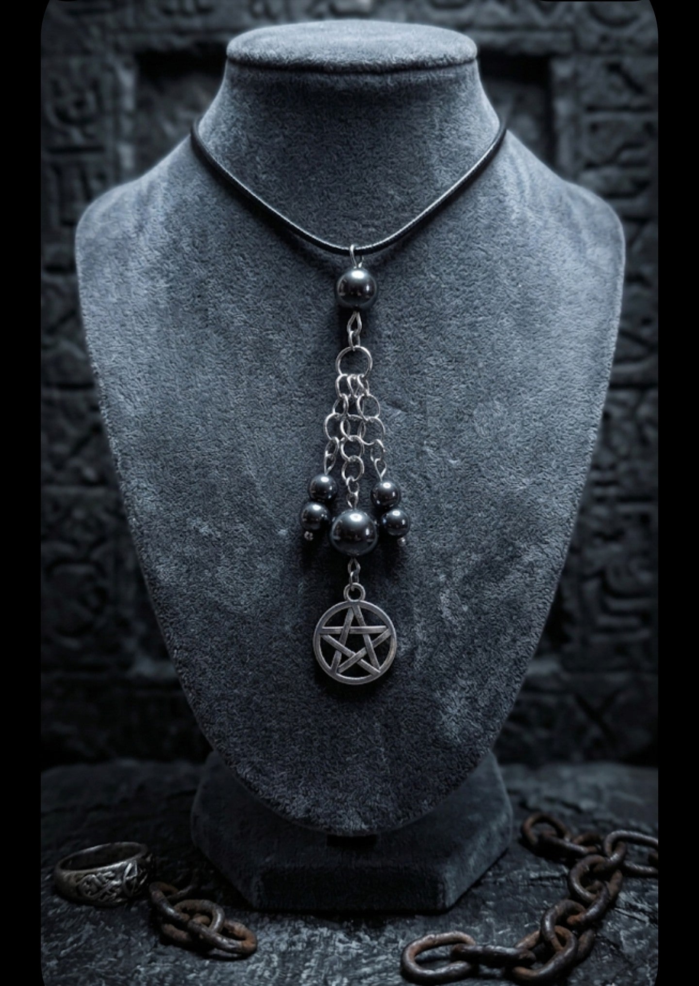 Chain Linked Pentacle Necklace with Hematite Beading